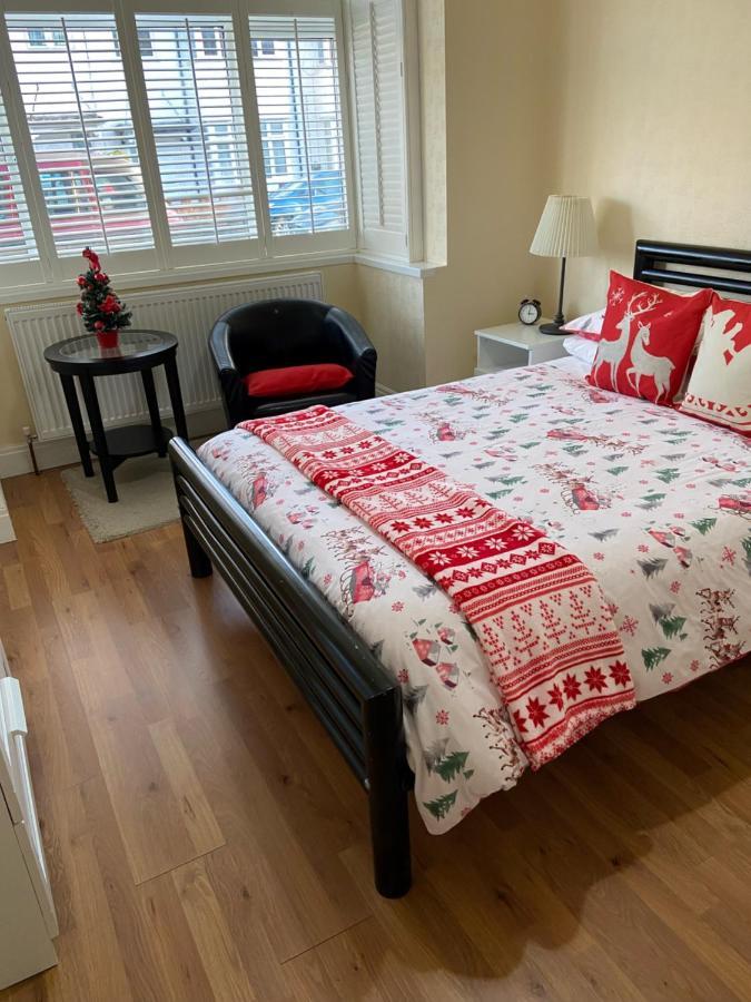 Streatham Common Bed & Breakfast London Eksteriør billede