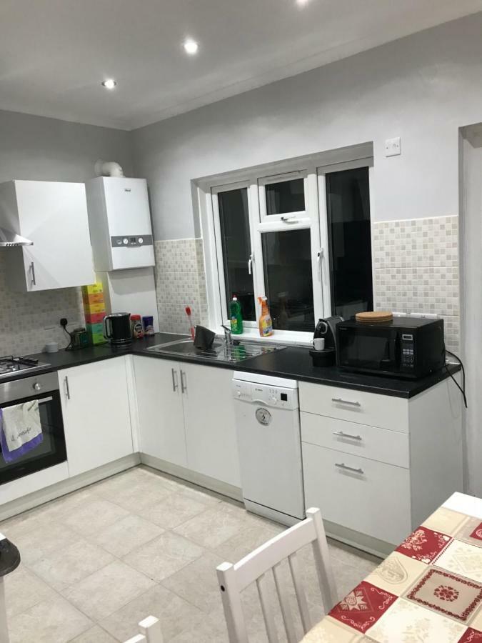 Streatham Common Bed & Breakfast London Eksteriør billede